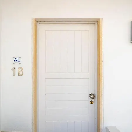 Acolhedor Apartamento Com Wifi A Passos Do Mar Praia Da Luz Exterior photo