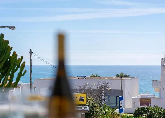 Acolhedor Apartamento Com Wifi A Passos Do Mar