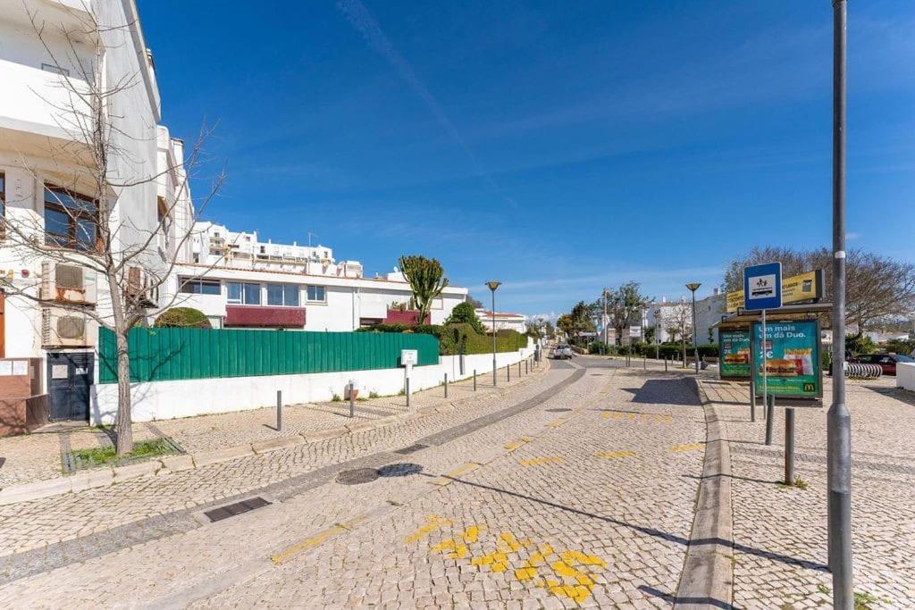 Acolhedor Com Wifi A Passos Do Mar Apartment